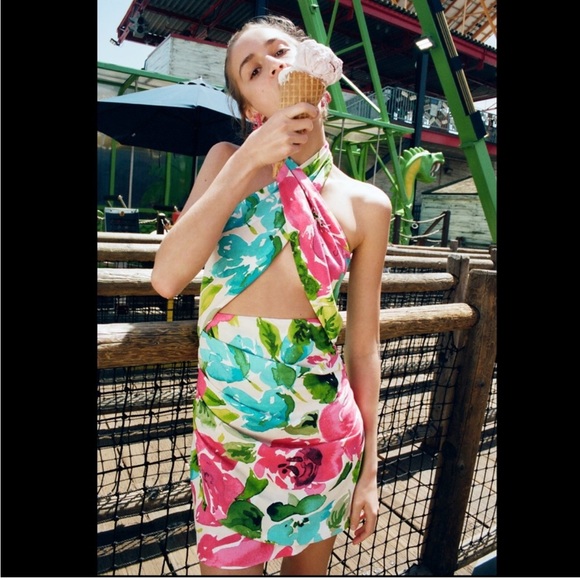 Zara FLORAL HALTER PRINT DRESS 3684/247 - Picture 5 of 12